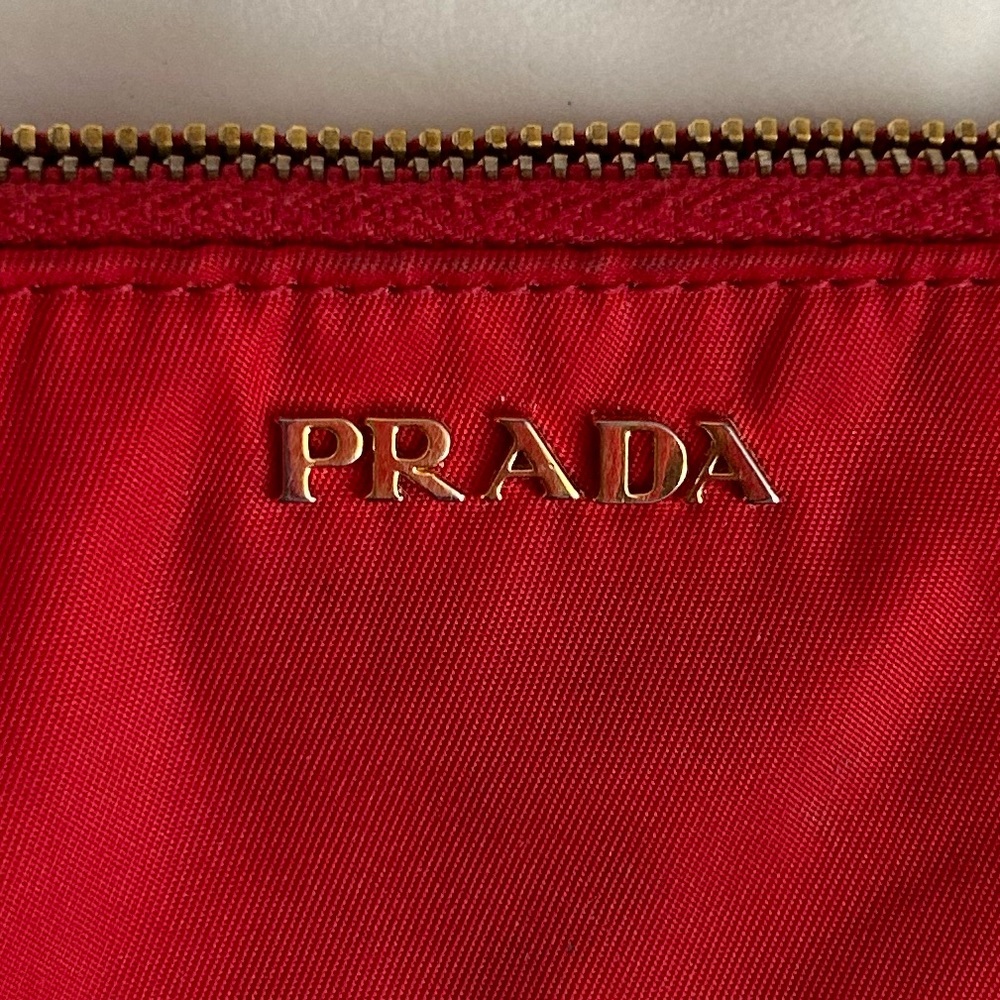 Prada | Nylon - Picture 10 of 10